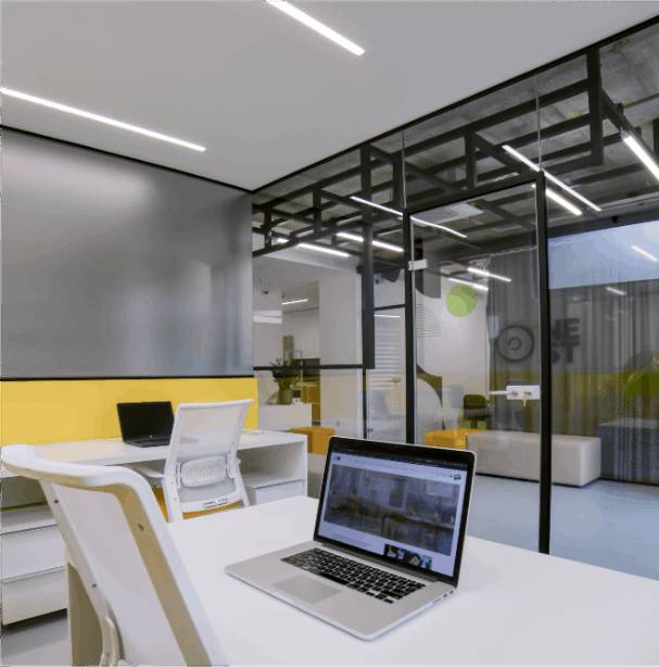 <p>We also provide modern and functional conference and meeting rooms for business needs at NEST Coworking.</p>